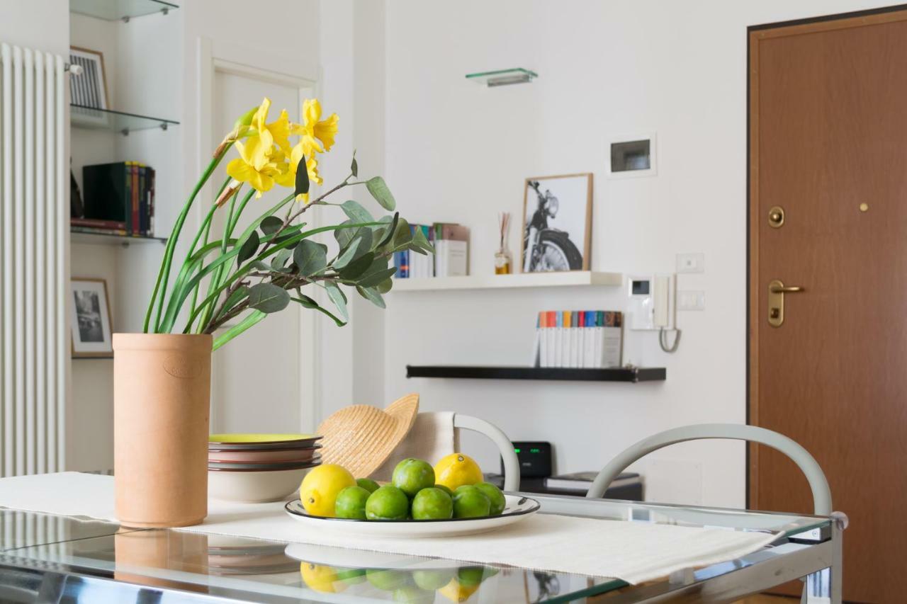 Housmart Nazario Sauro 15 Apartment Bologna Ngoại thất bức ảnh