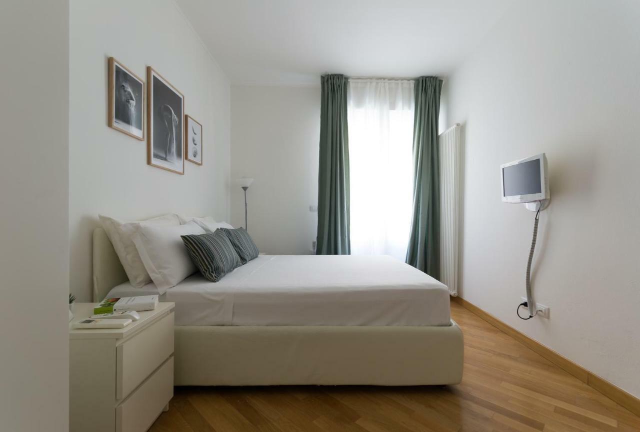 Housmart Nazario Sauro 15 Apartment Bologna Ngoại thất bức ảnh